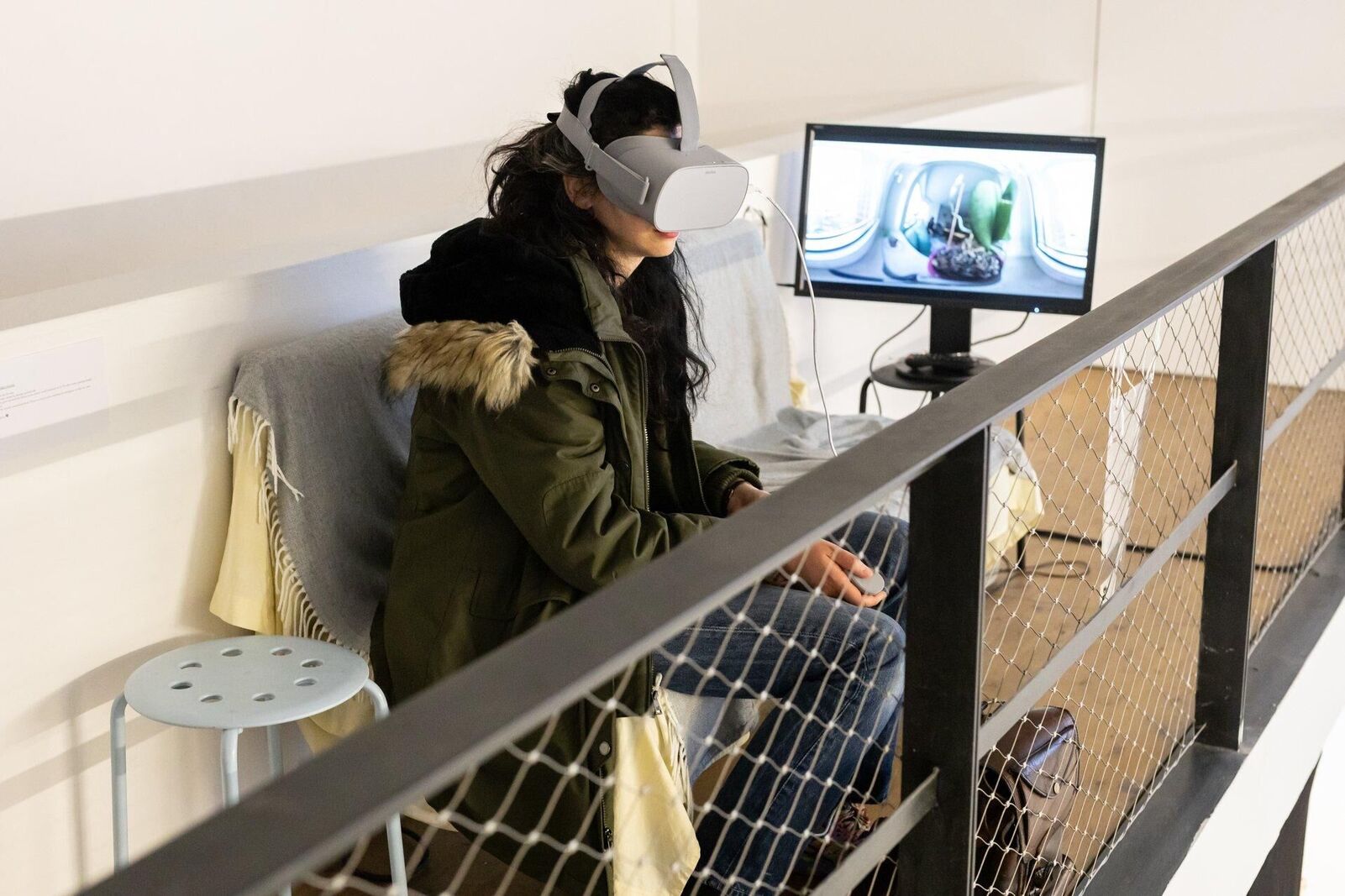 Cover image of the project Never home alone 