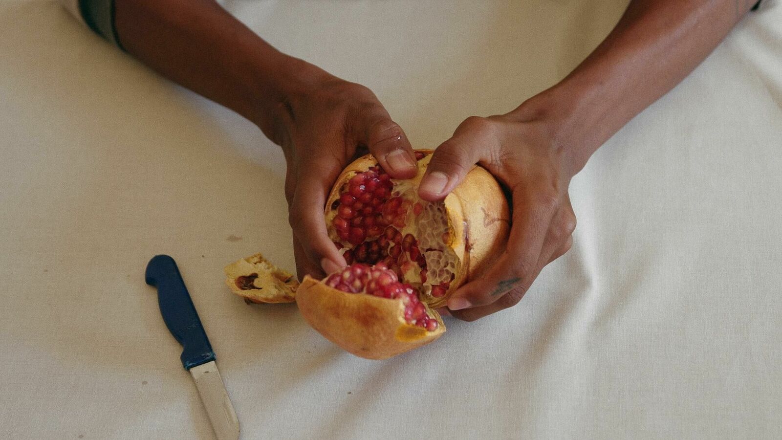 Gallery image of the project تَناثُر البحر (Scattered Sea) 