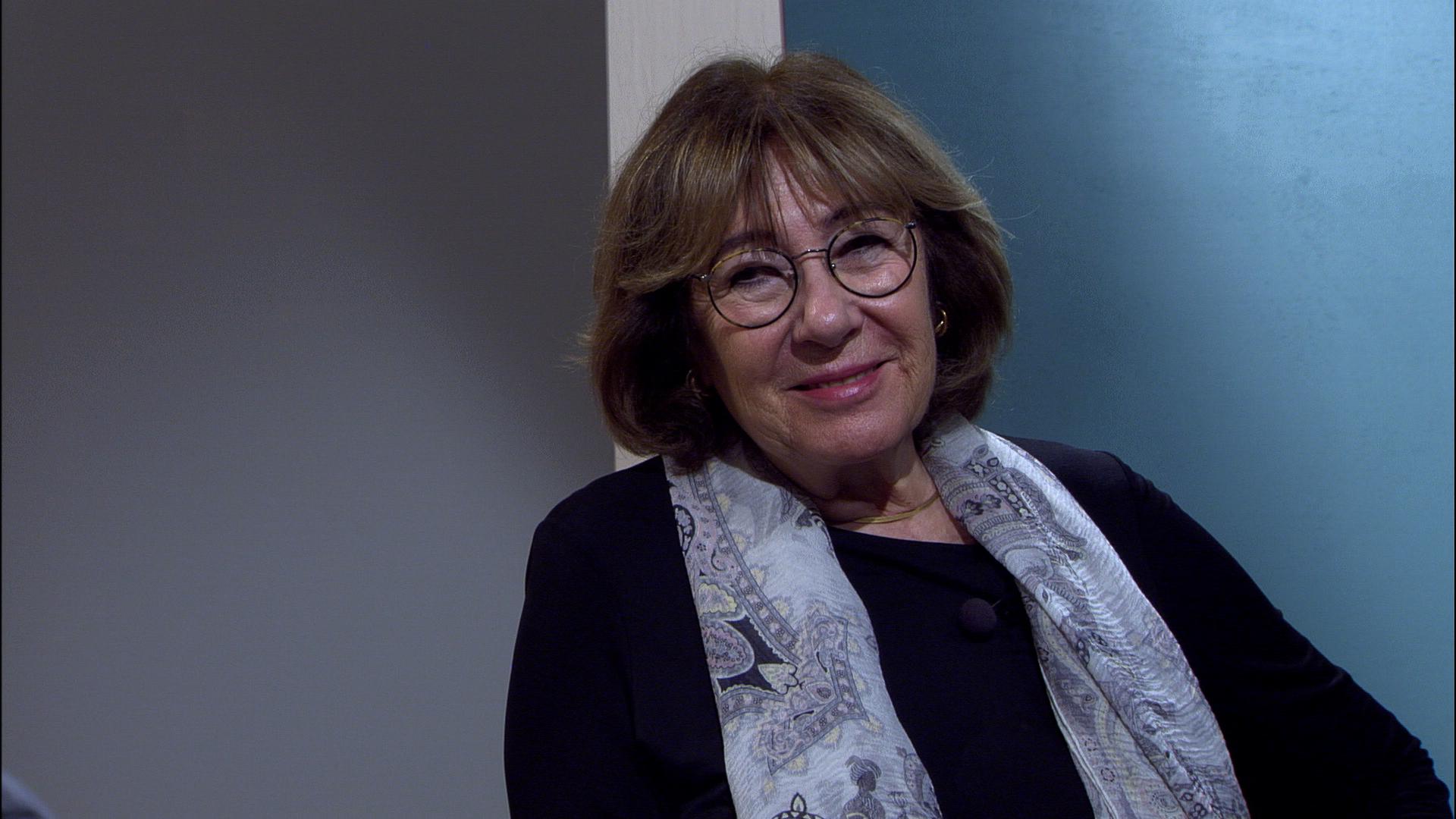 Prof. Jeanine Meerapfel