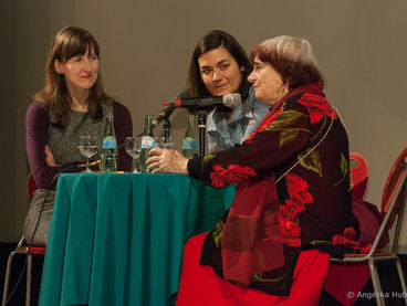 Caroline Nokel und Saskia Walker führen das Gespräch mit Agnès Varda
