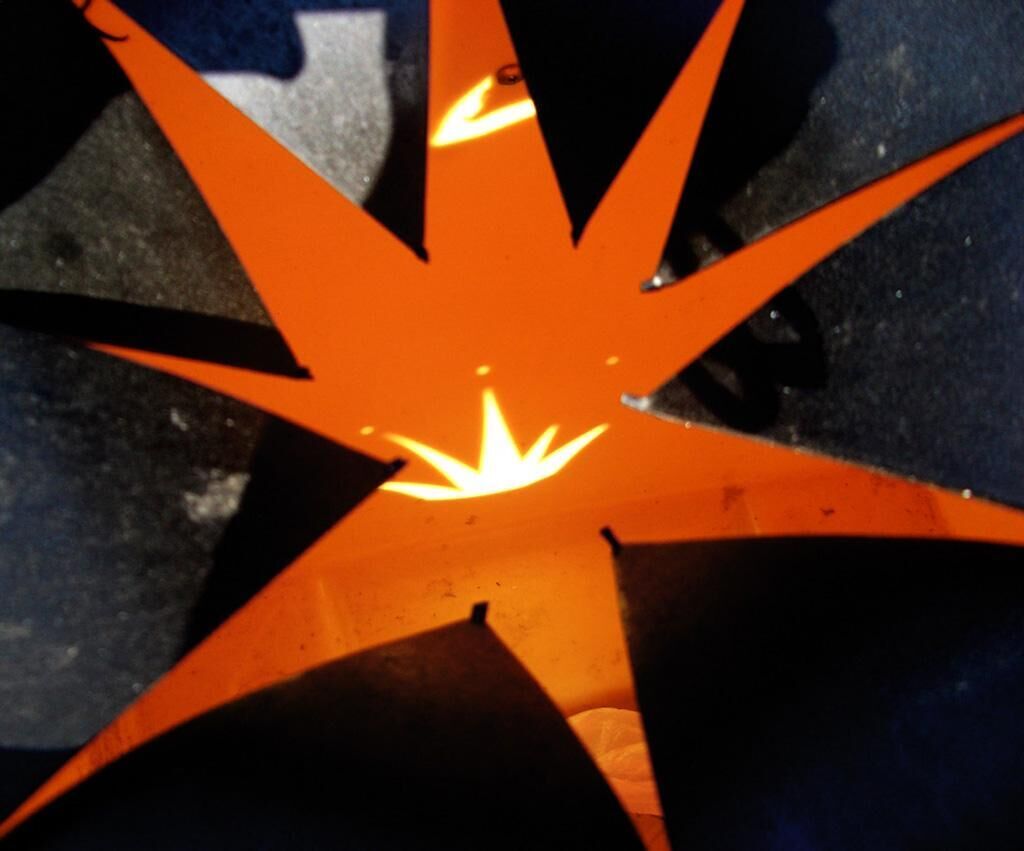 Cover image of the project Dentro