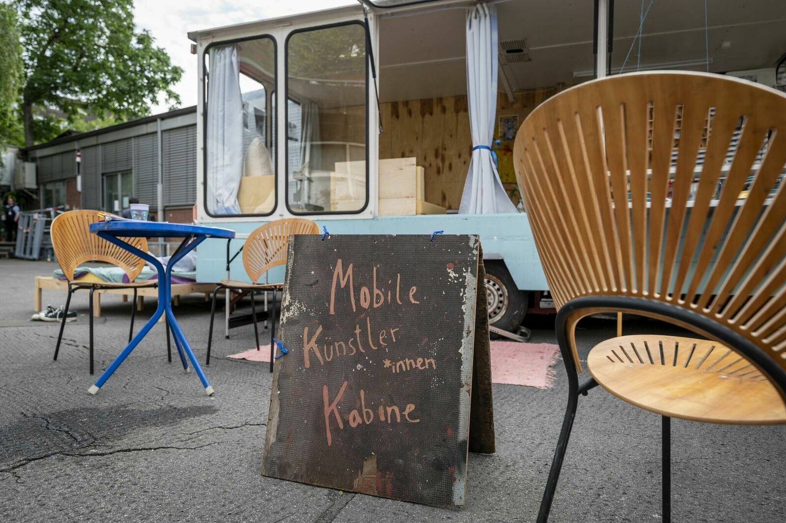 Cover image of the project Künstler*innenkabine in Belebung