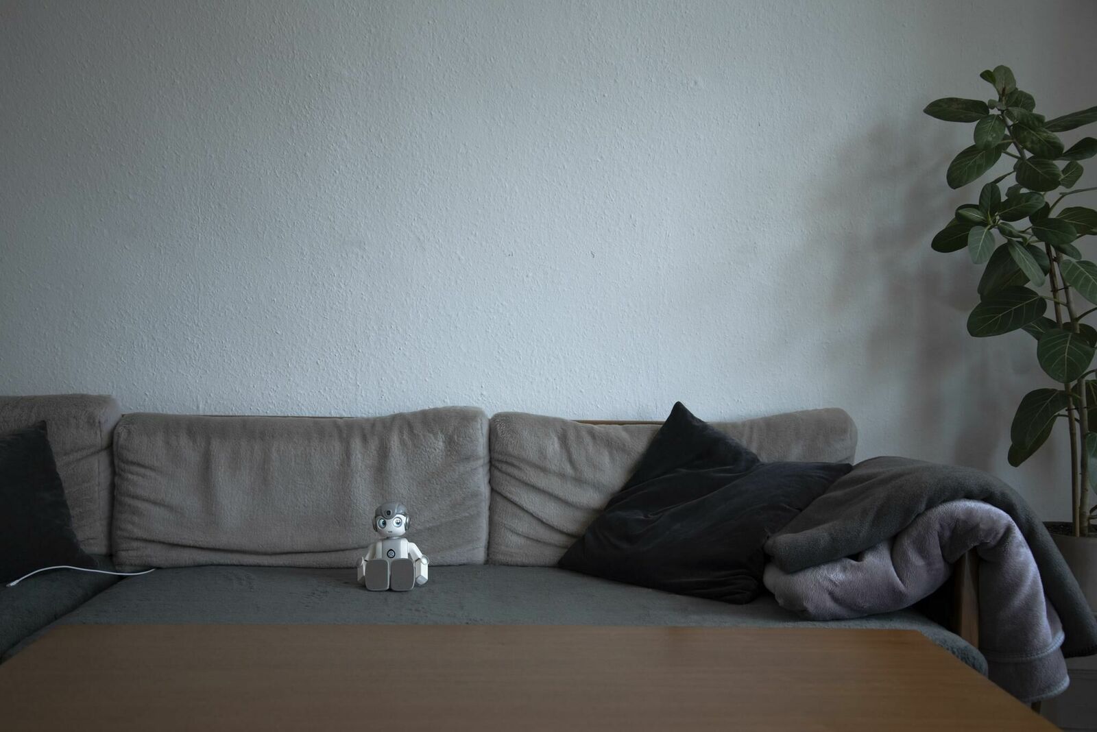 Gallery image of the project Robin – Wie technologische Systeme zur Erosion von individueller Autonomie und Meinungsbildung beitragen