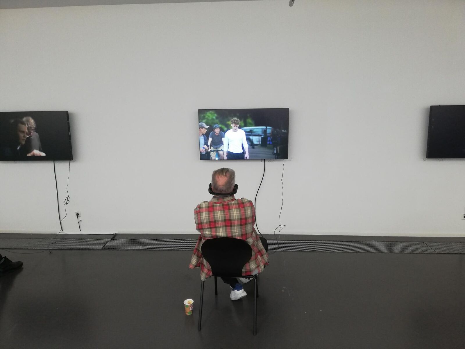 Cover image of the project 120 Zaubertricks die ohne Witz Lachen erzeugen 1