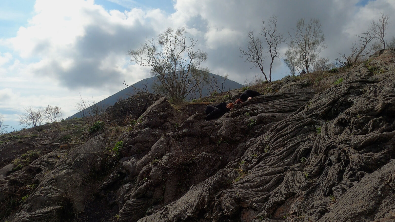 Everything We Share Remains in Fumaroles, Linda Nasdalack und Hannah Senn (Courtesy of the Artists)