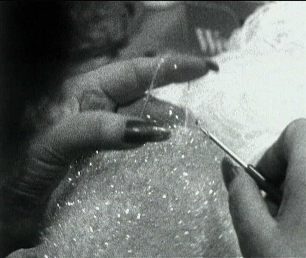 Gallery image of the project Mit der Sonne habe ich es eh nicht – Marlies Müller 