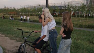 Gallery image of the project Eine Tochter und Zehn Söhne
