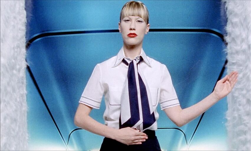 Cover image of the project Working Girl