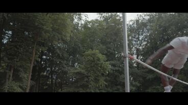 Filmstill from „Thomas the High jumper”