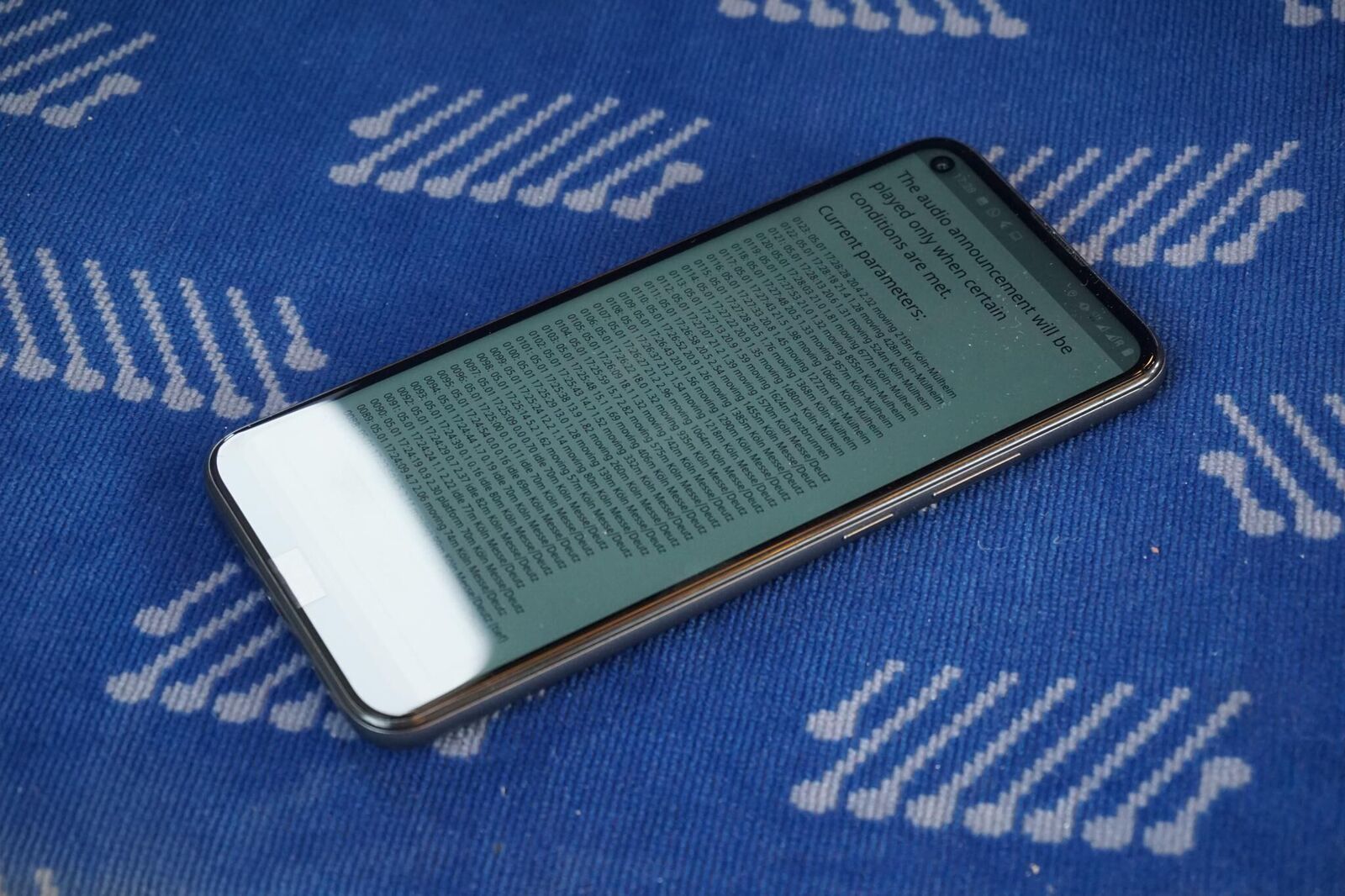 Constructed Situation, Train, Announcement, Non-place, Mobile Application 