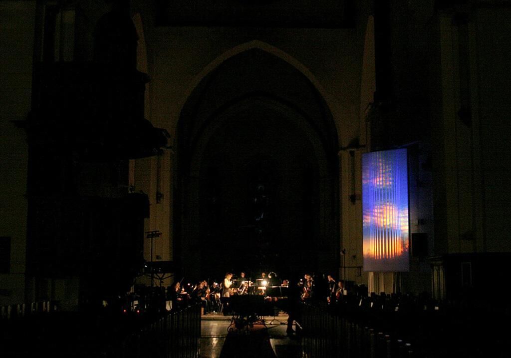 Cover image of the project Die Violette Orgel des Sonnenuntergangs