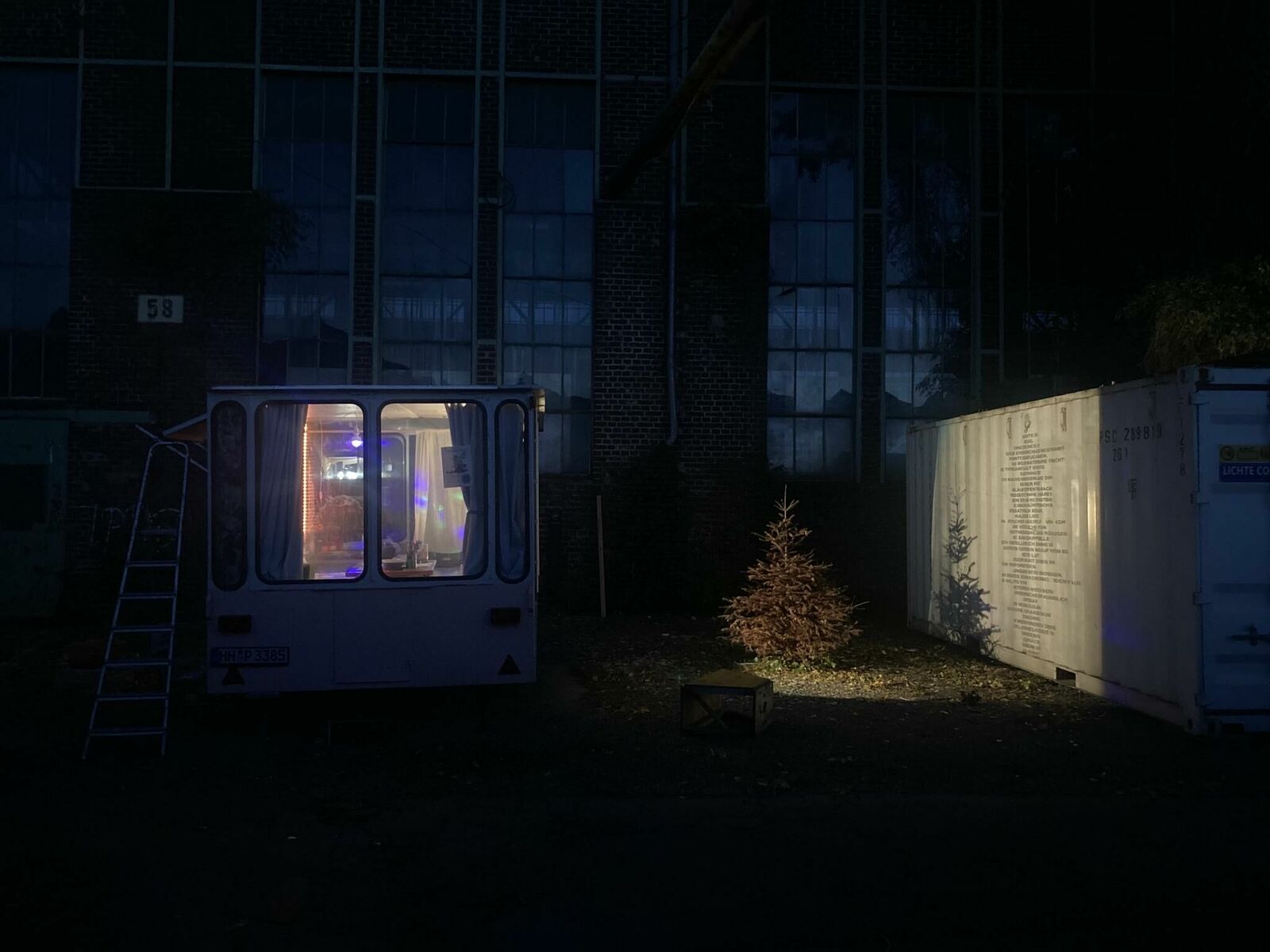 Gallery image of the project Kollektives Klopfen