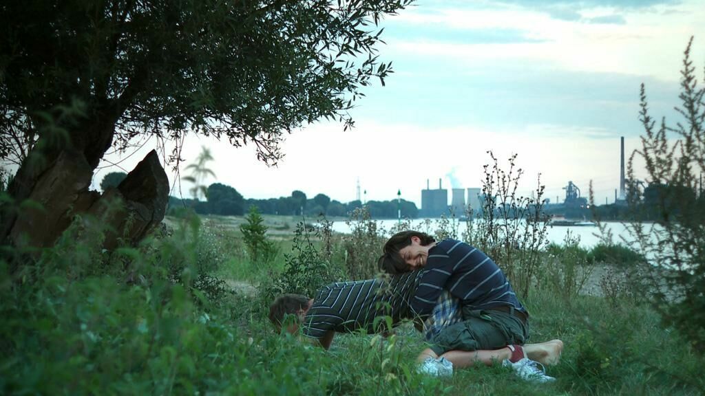 Cover image of the project Isi