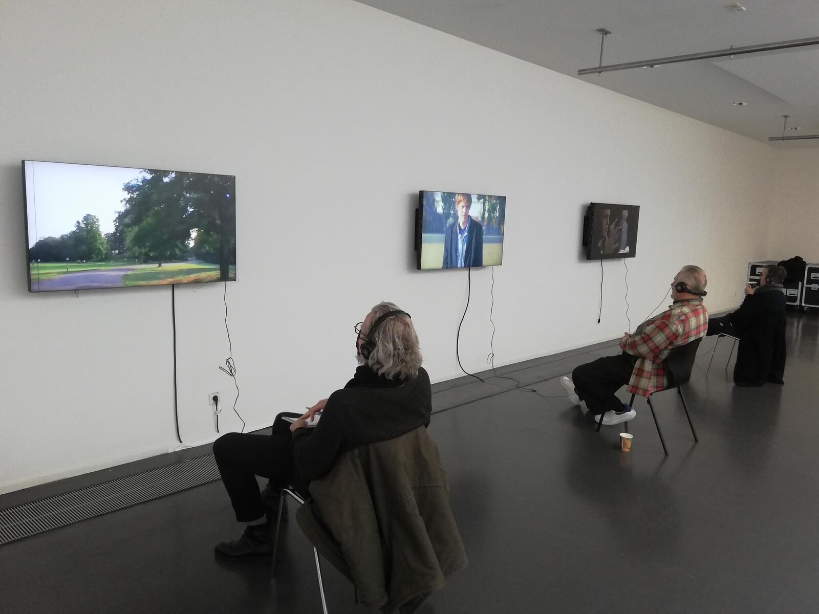 Gallery image of the project 120 Zaubertricks die ohne Witz Lachen erzeugen 1