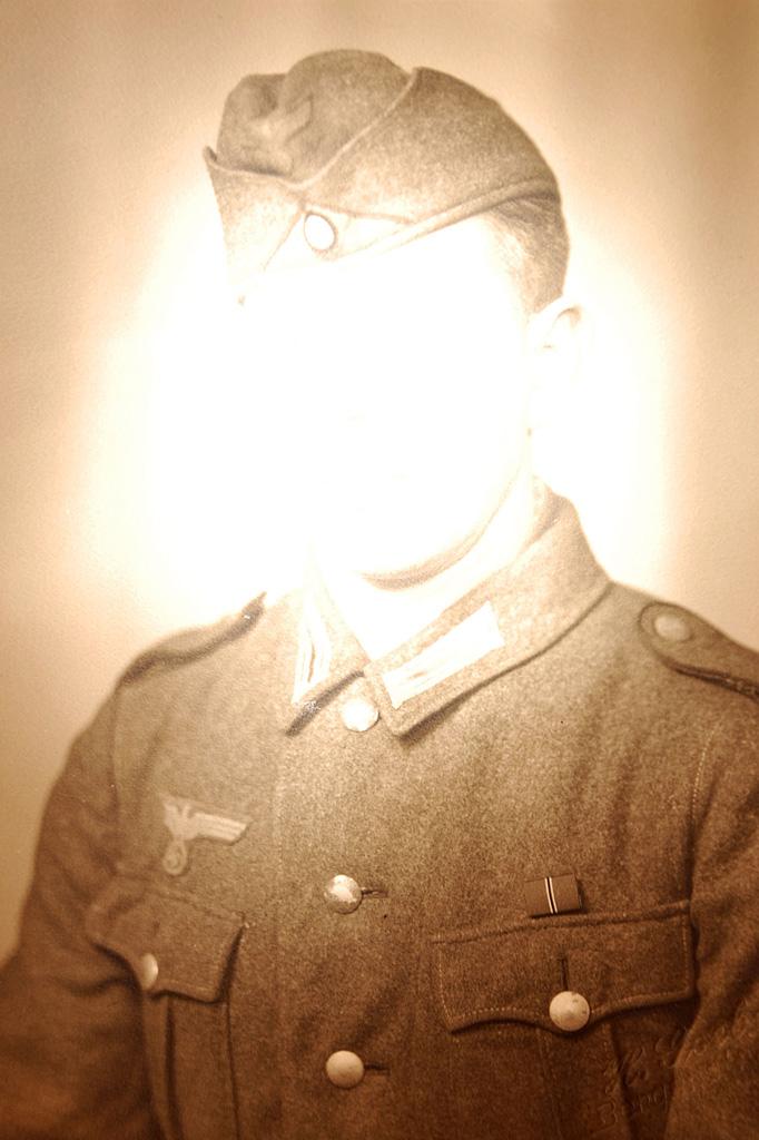 Cover image of the project Nachdenken über X