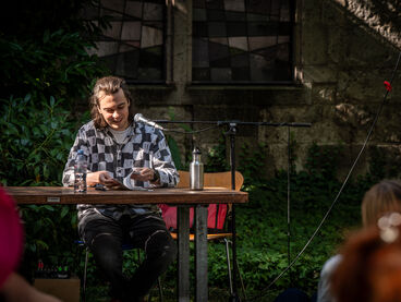 Gabriel Kos – Bring den lustigen Jungen zum Weinen, Lesung (Diplom)