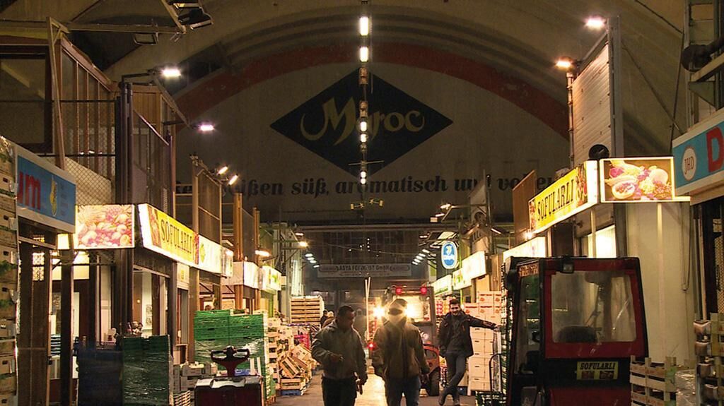 Cover image of the project Erdbeerzeit