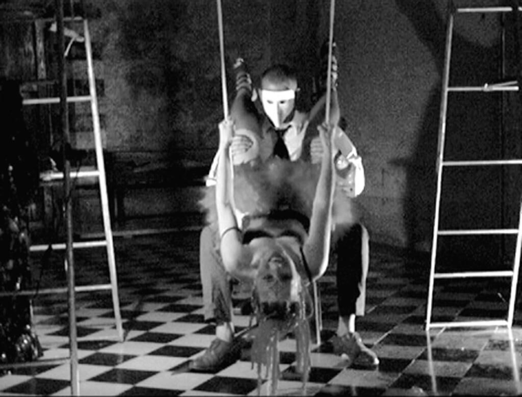 Gallery image of the project U.S.O. / Berührungen befreundeter Staaten