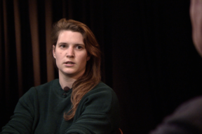 Videogespräch mit Laura Emma Hansen zu ihrem Diplomfilm "The Ghosts we left at Home"