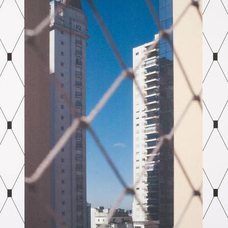 © Hermes Villena
