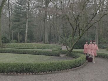 Gallery image of the project Ein bisschen Gemurmel aus dem Wald