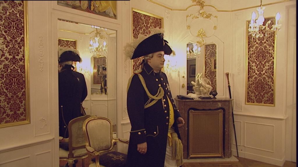 Gallery image of the project Gelée Royale - Der Staat bin Ich