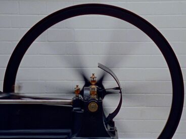 Filmstill from „Heilige Motoren” von Fabian Martin Anger Gallery image of the project Dokumentarische Miniaturen 2021