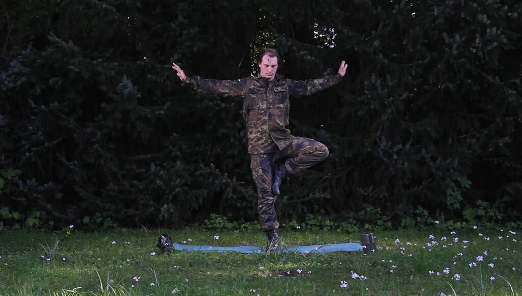 Cover image of the project Ein Yoga-Video