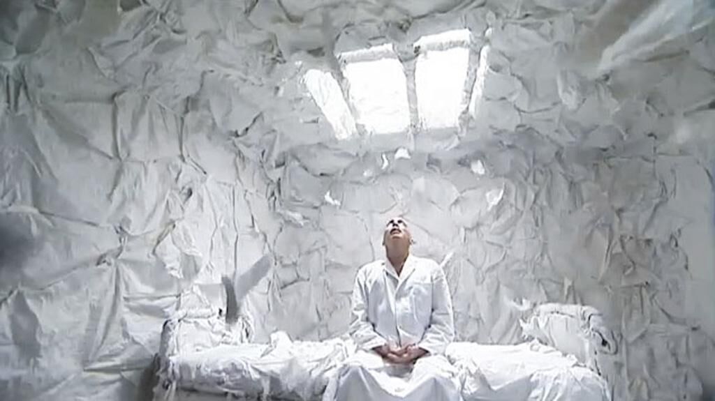 Cover image of the project Ganz weiß draussen