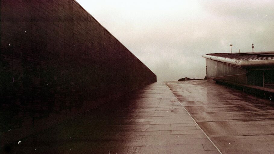 Cover image of the project Das Monument bewegt sich