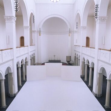 Noch Weiss Schon Weiss - Zwischen Dunkel und Licht Gallery image of the project Noch Weiss Schon Weiss – Zwischen Dunkel und Licht